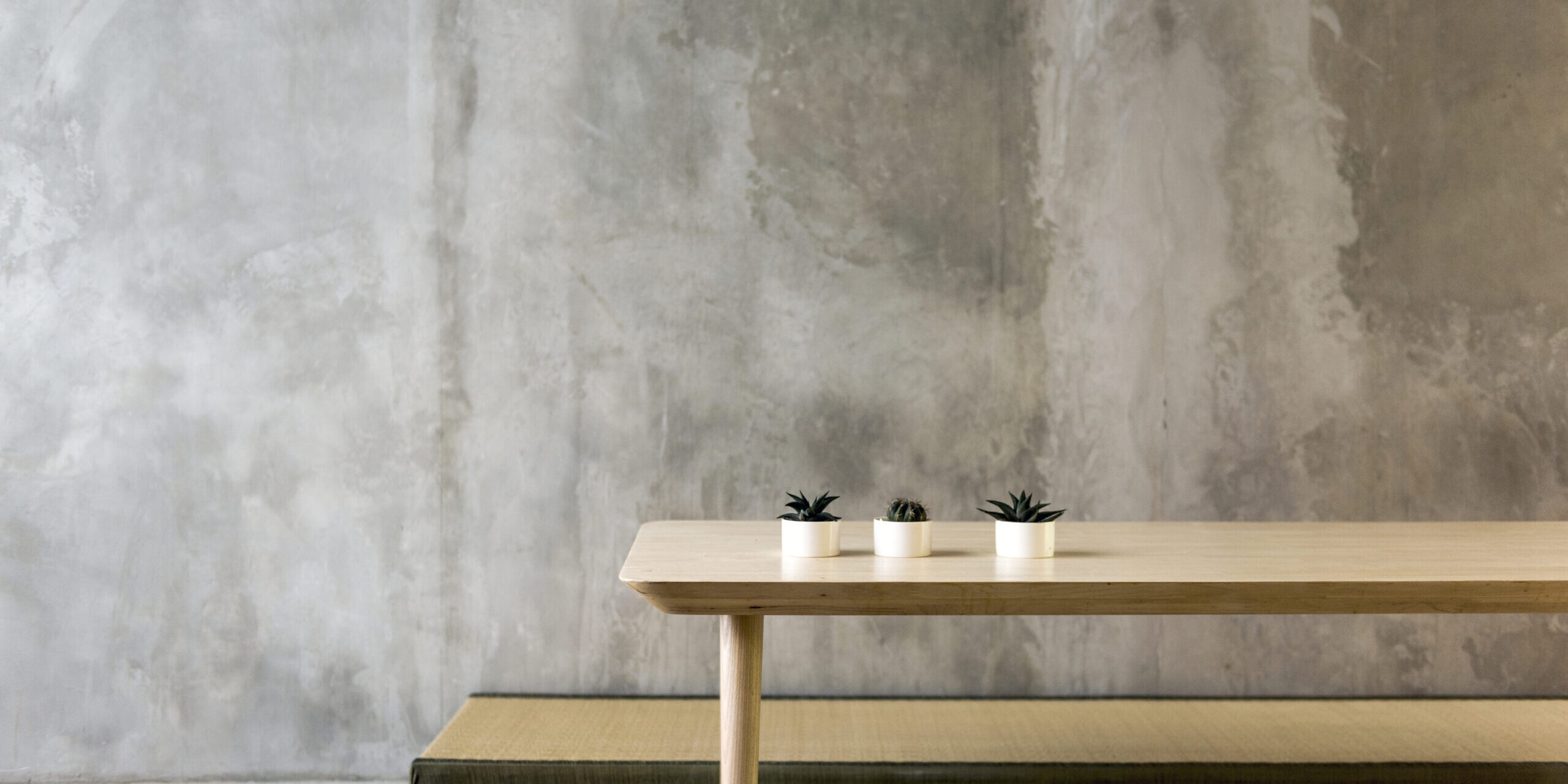 beton architektoniczny we wnętrzu